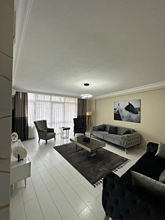 Apartamento Cihangir Ekinci Plaza -2- *