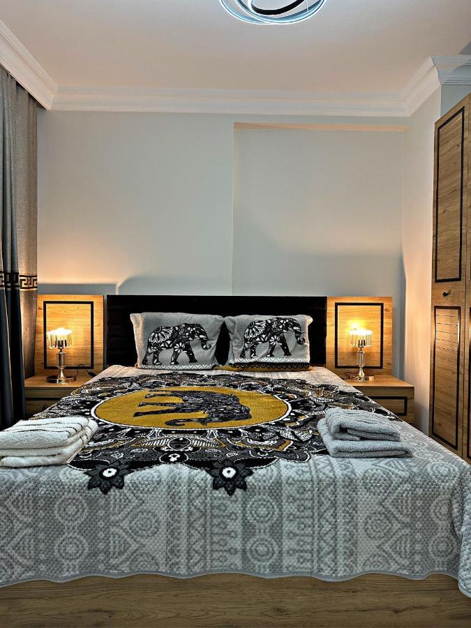 Apartamento Cihangir Ekinci Plaza -2-
