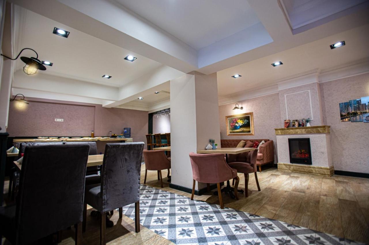 Comfort Taksim 3*