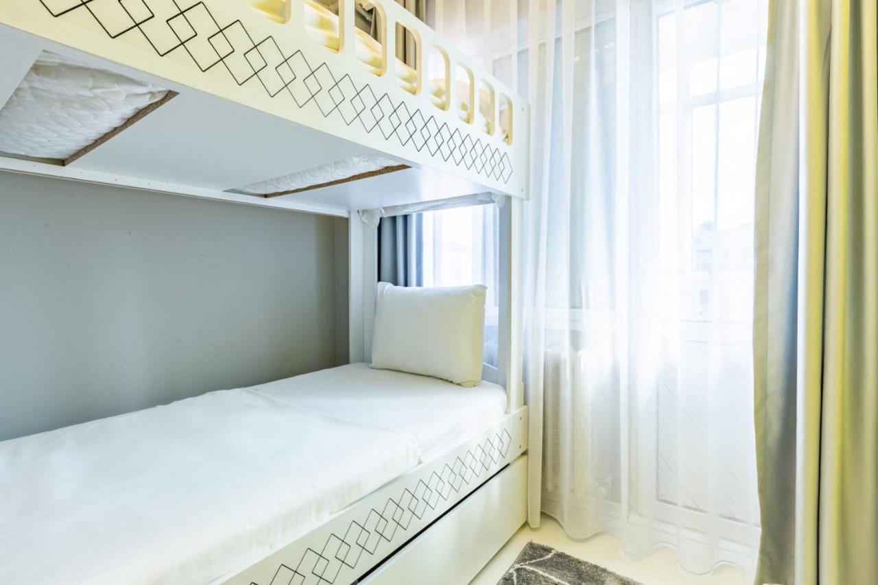 Apartment Flat Central Location On Rumeli Street Nisantasi *