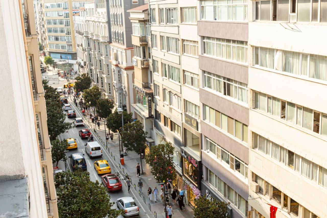 Flat Central Location On Rumeli Street Nisantasi *