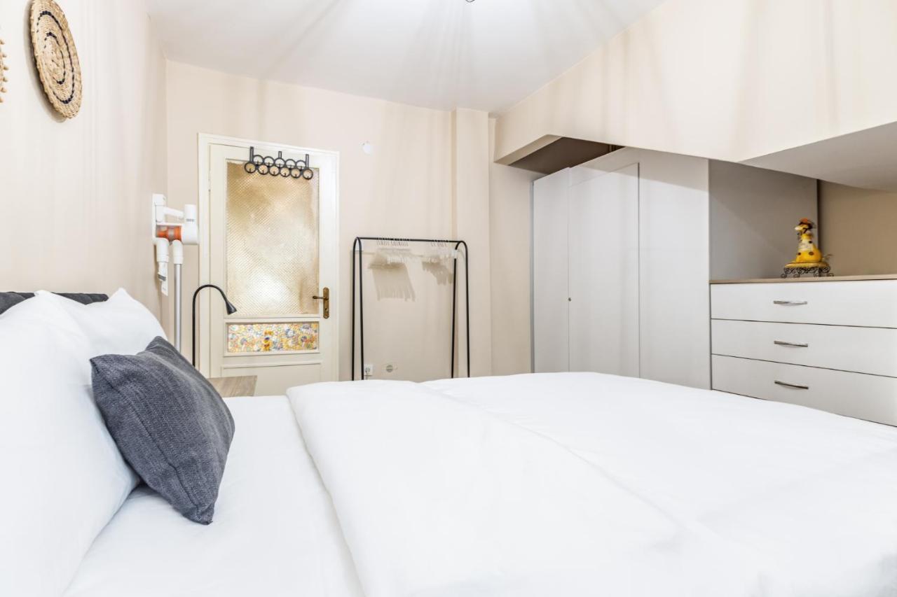 Spacious And Stylish Flat Near Taksim In Sisli