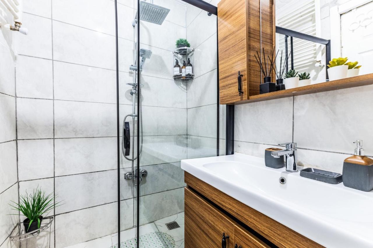 Spacious And Stylish Flat Near Taksim In Sisli * Istambul