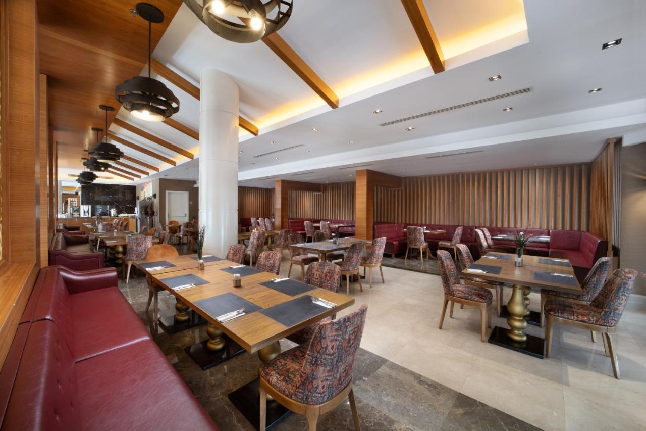 Hotel Mercure Bomonti 5*