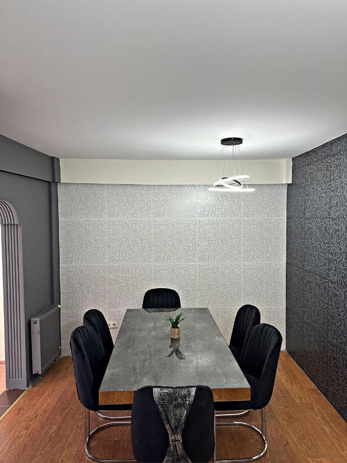 Cihangir Ekinci Plaza -2- Apartamento Istambul