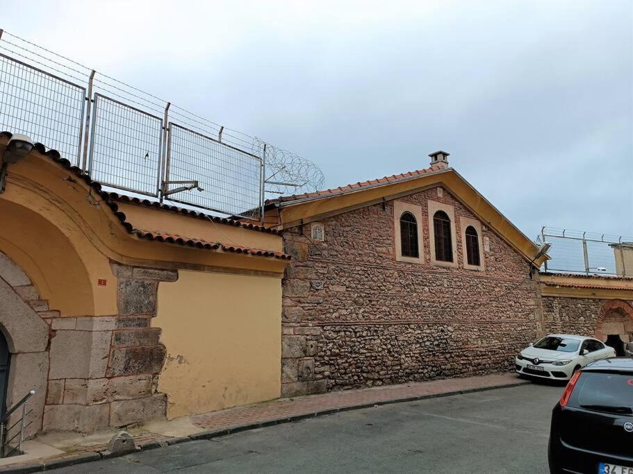 Asmin's House In Fatih