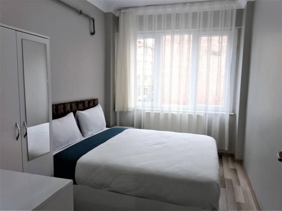 Asmin's House In Fatih Apartment