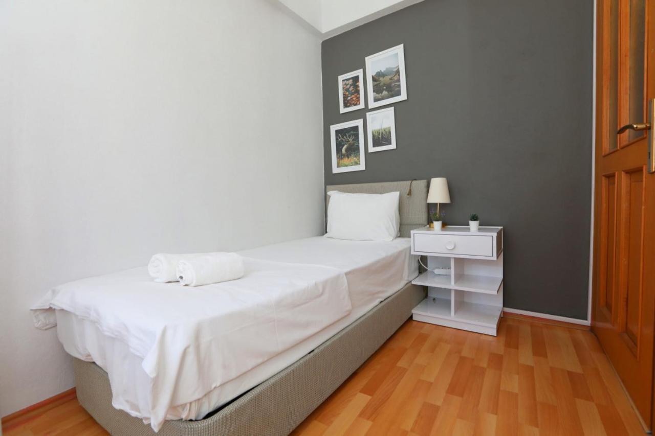 Daire Stylish And Convenient In Sisli İstanbul