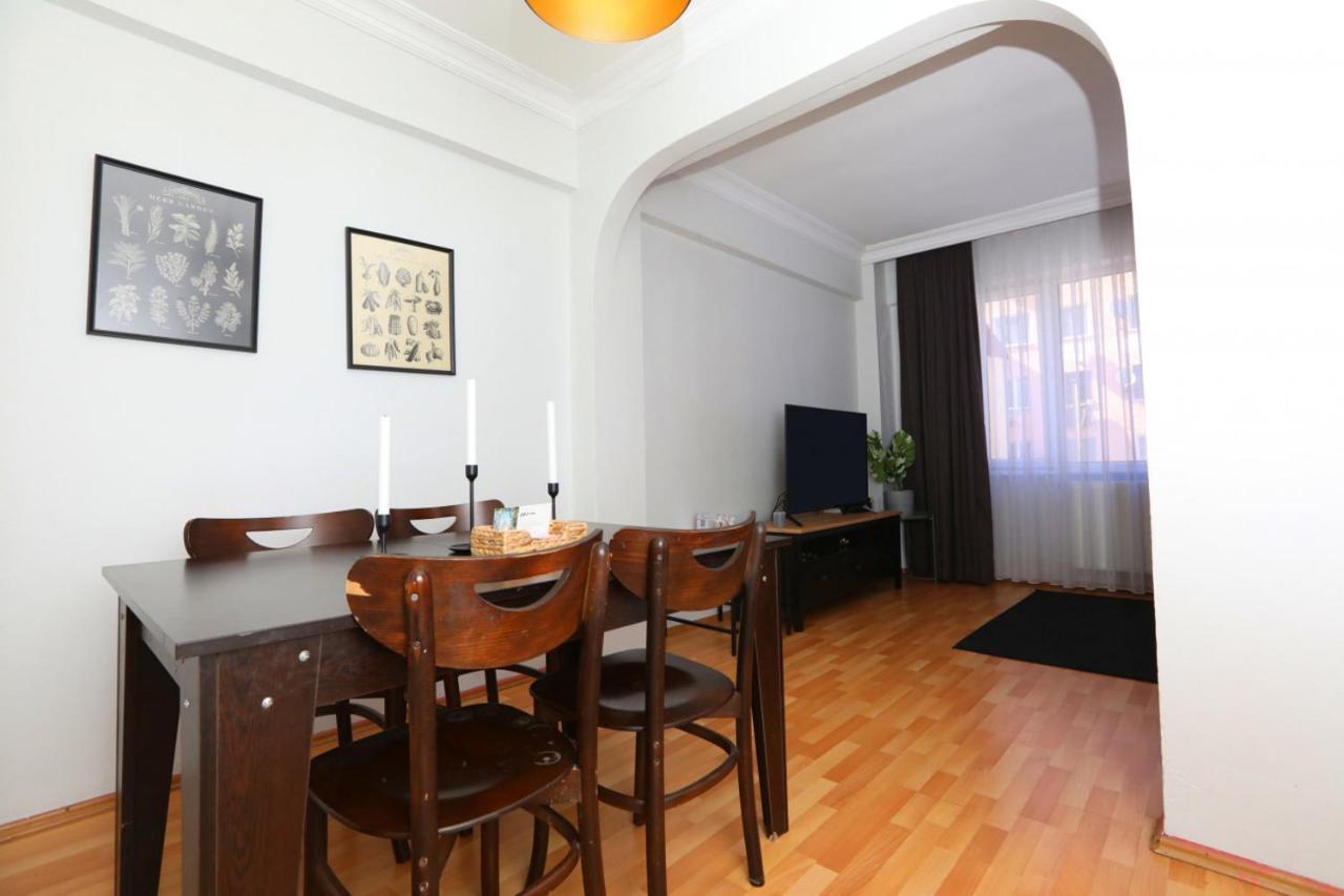 Daire Stylish And Convenient In Sisli
