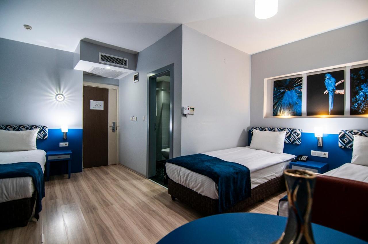 Hotel Lapis & 3*
