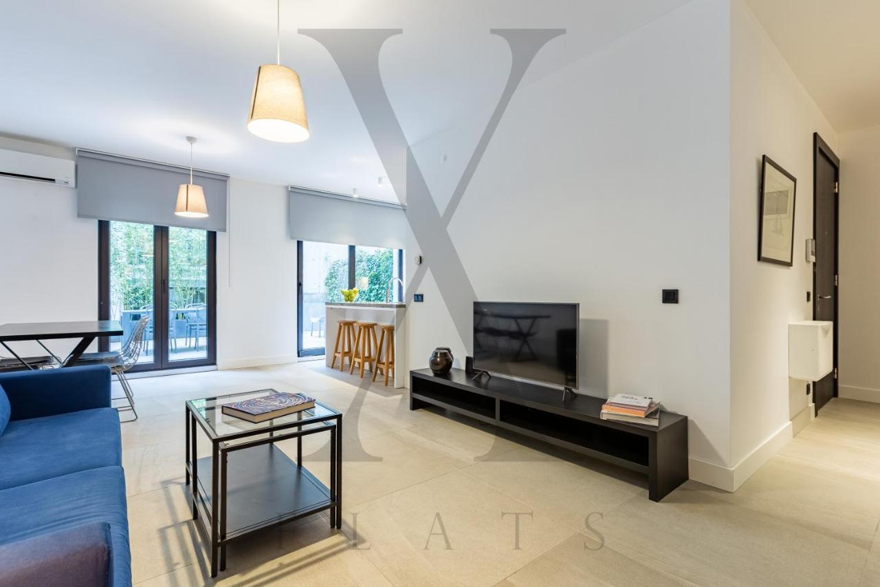 X Flats Vilhelm *