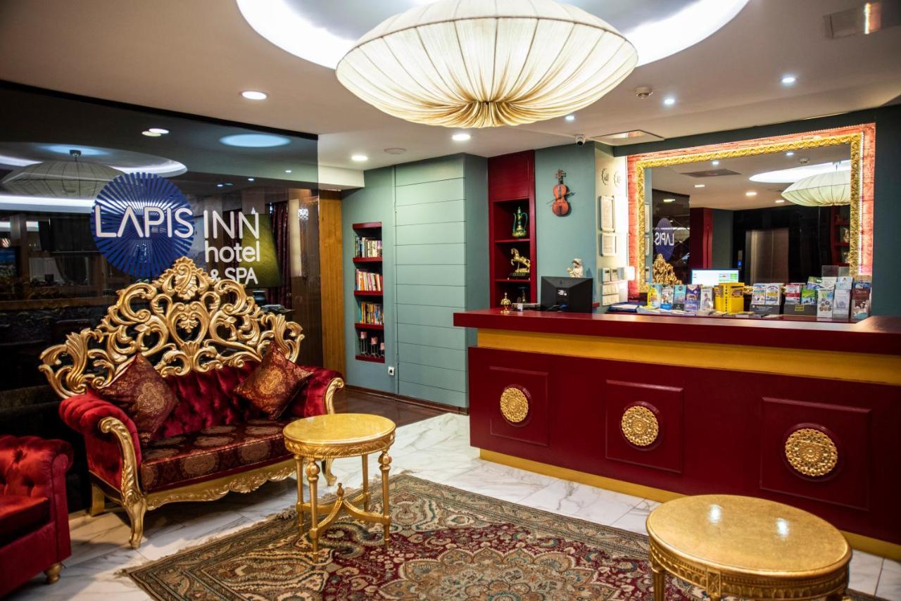 Hotel Lapis & 3*