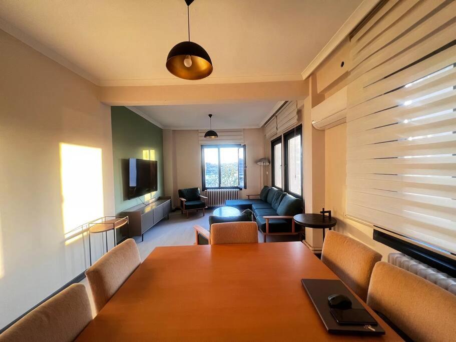 Wonder Homes 5- Ultra Luxury, 4br, 2ba, Ac, Sea View Karakoey *