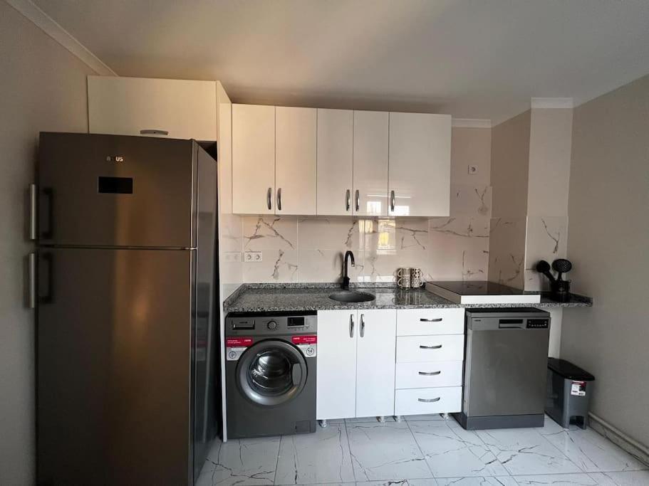 Wonder Homes 5- Ultra Luxury, 4br, 2ba, Ac, Sea View Karakoey Istanbul