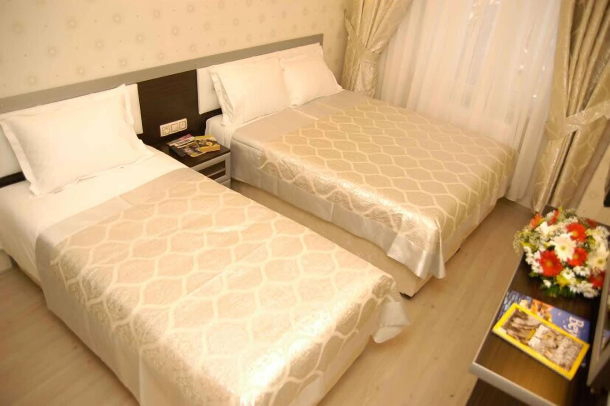 Pearl 3*