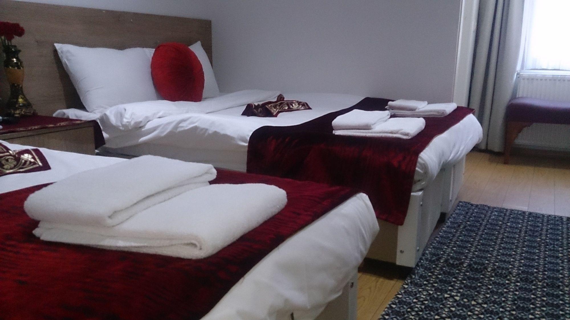 Rozza Hotel