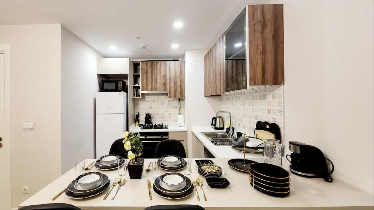 Alyateras * Istanbul