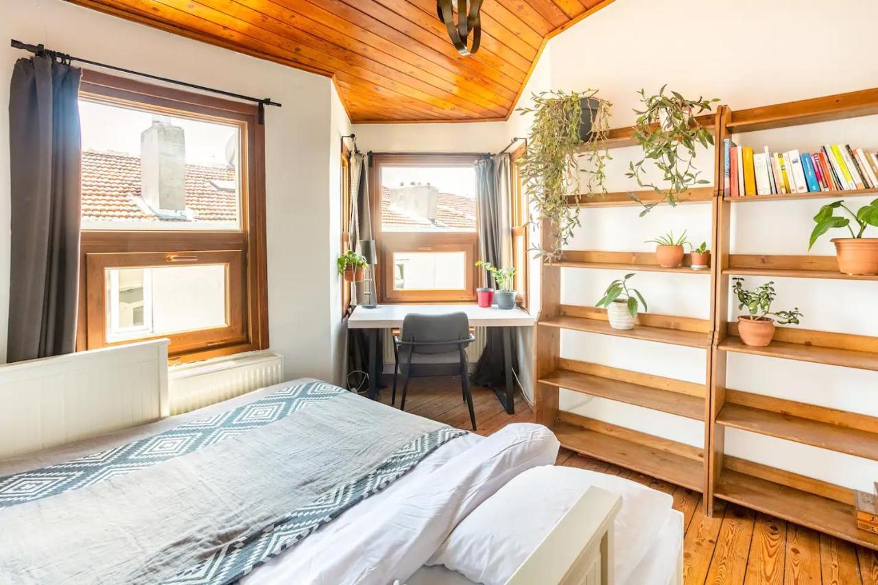 Apartment Cosy Roof Flat On 5th Floor With Bosphorus View