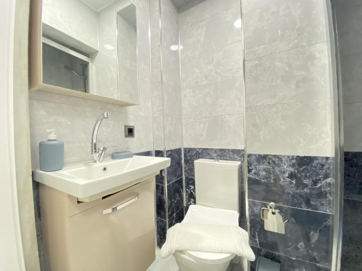 Studio Flat 1 Min To Trump Mall And Metro In Sisli Apartment *