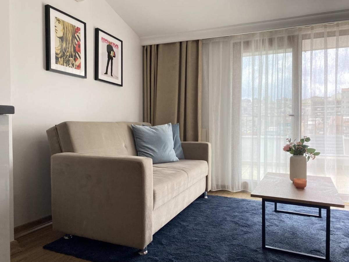 Apartment Flat W Terrace 10 Min To Citys Mall And Taksim Istanbul