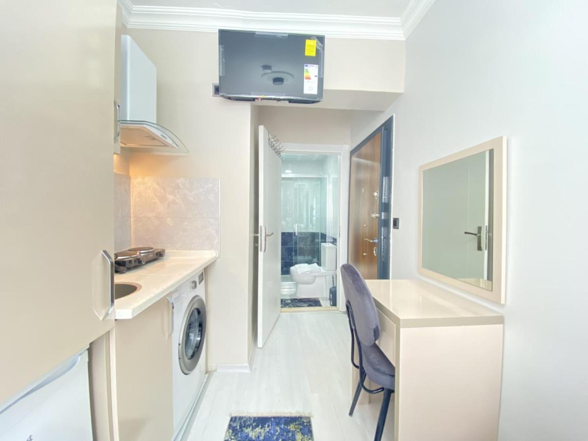 New Studio 1 Min To Trump Mall And Metro In Sisli Apartment Istanbul