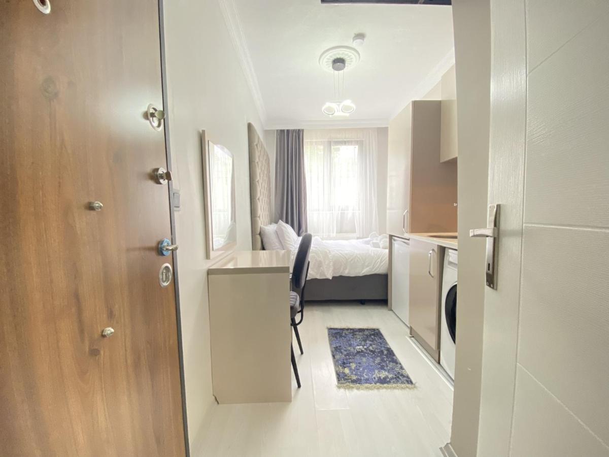 New Studio 1 Min To Trump Mall And Metro In Sisli Apartment