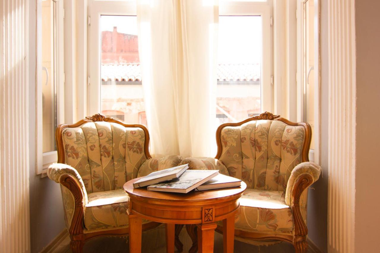 Elpida Boutique