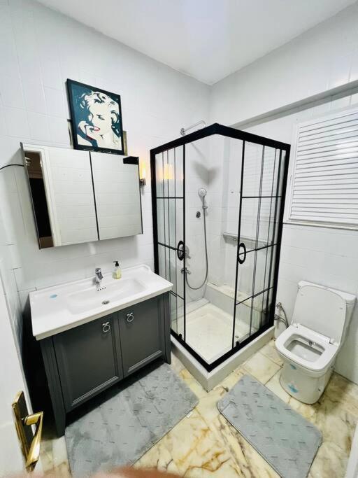 Apartment Of Cihangir Cozy Location,2 Bedrooms And An Elevator