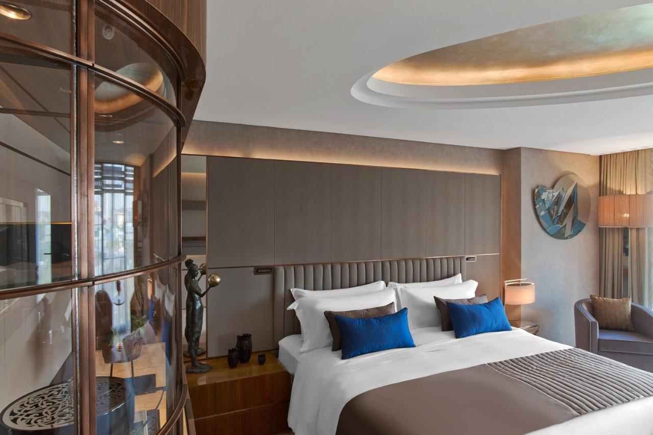 The St. Regis Hotel 5*