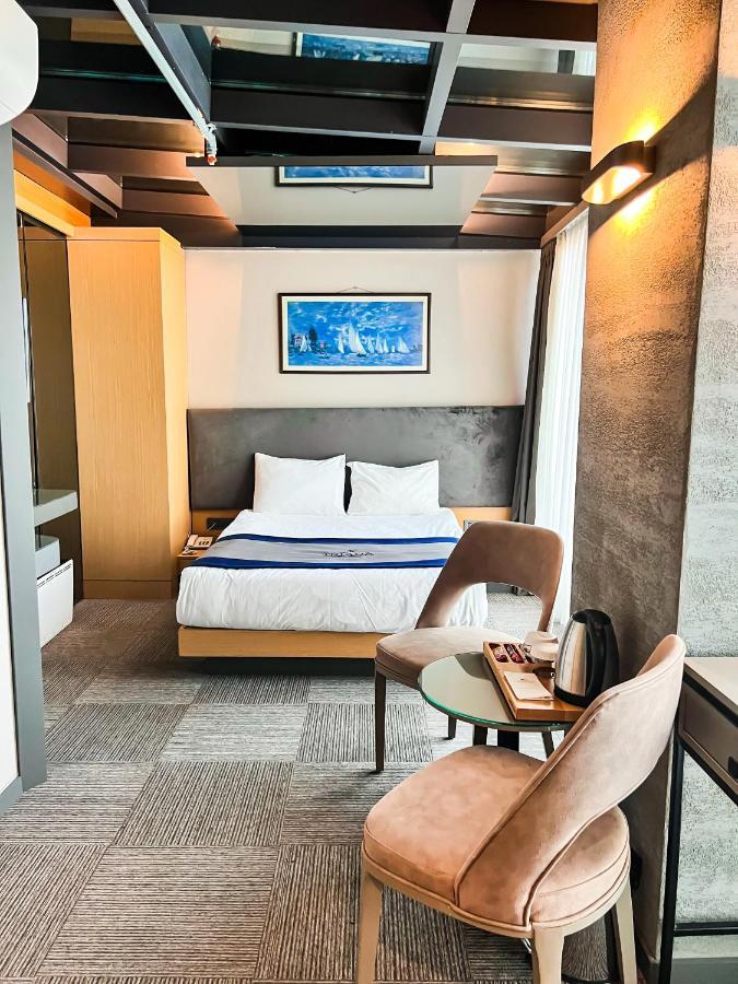 Triada Karakoey 4*