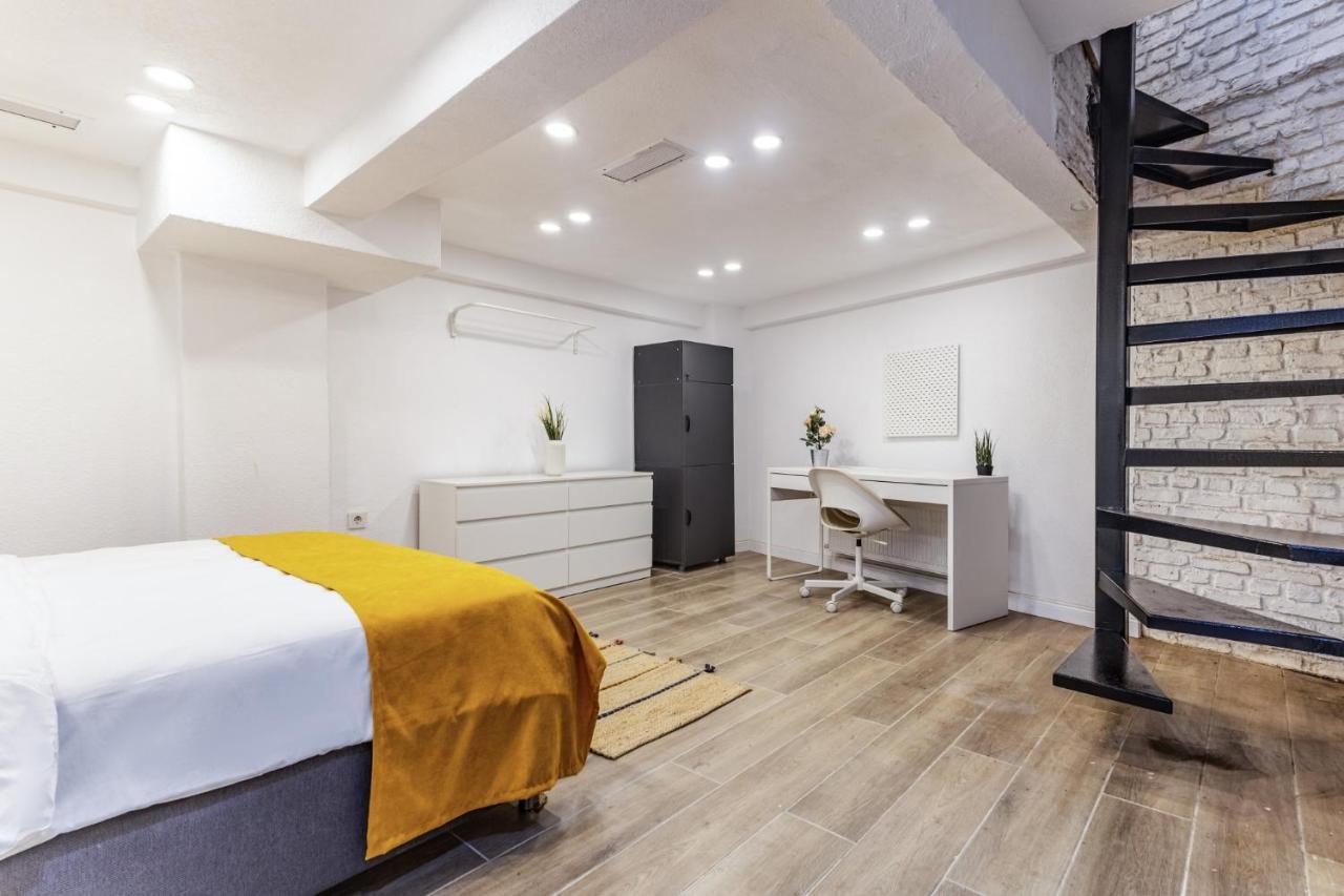 Centrally Located Flat In Sisli * Istanbul