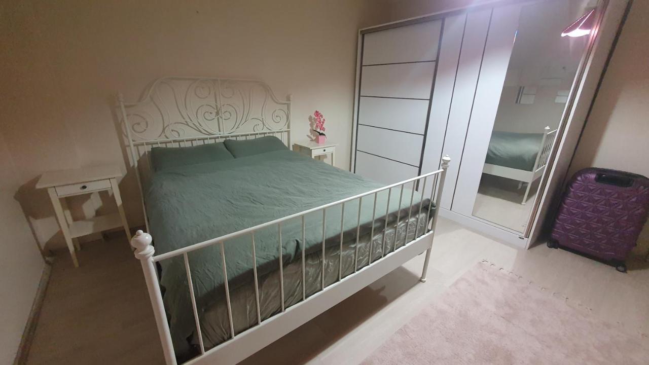 Apartment Flat In Bayrampasa