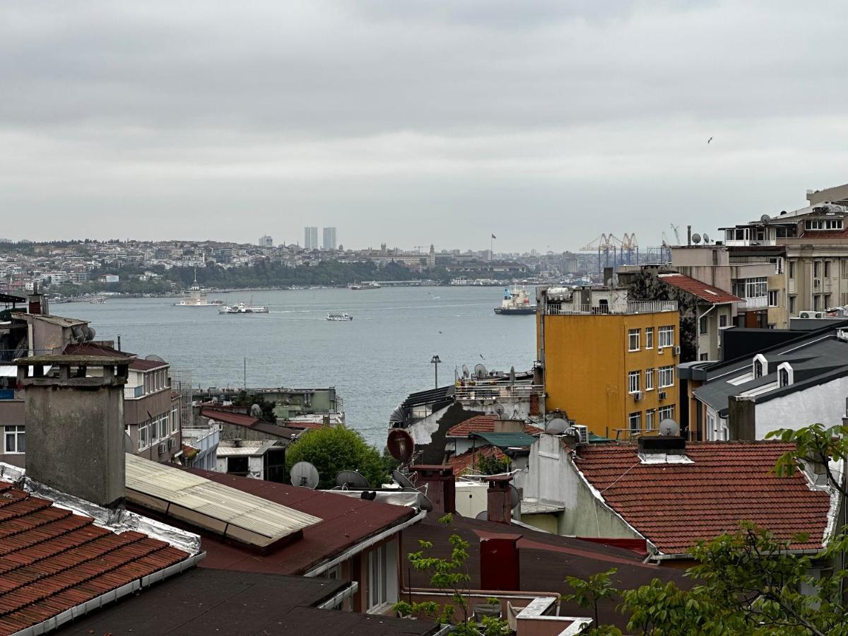 Cute Flat Cihangir * Istambul