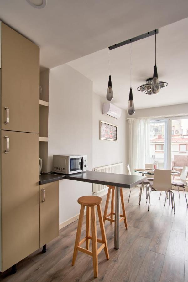 Apartment Taxim With Terrace