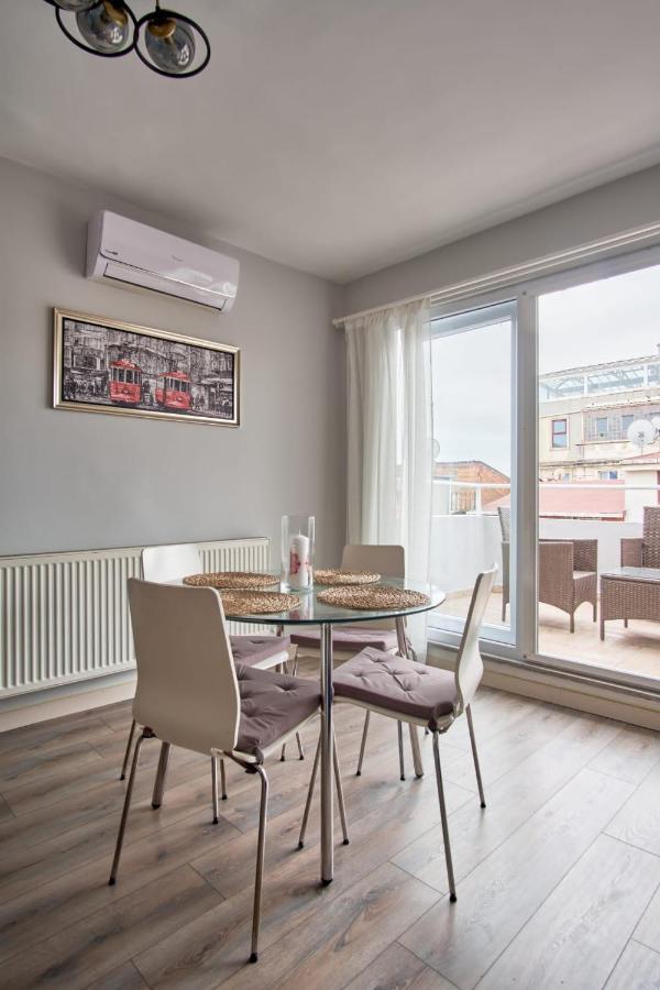 Apartment Taxim With Terrace Istanbul