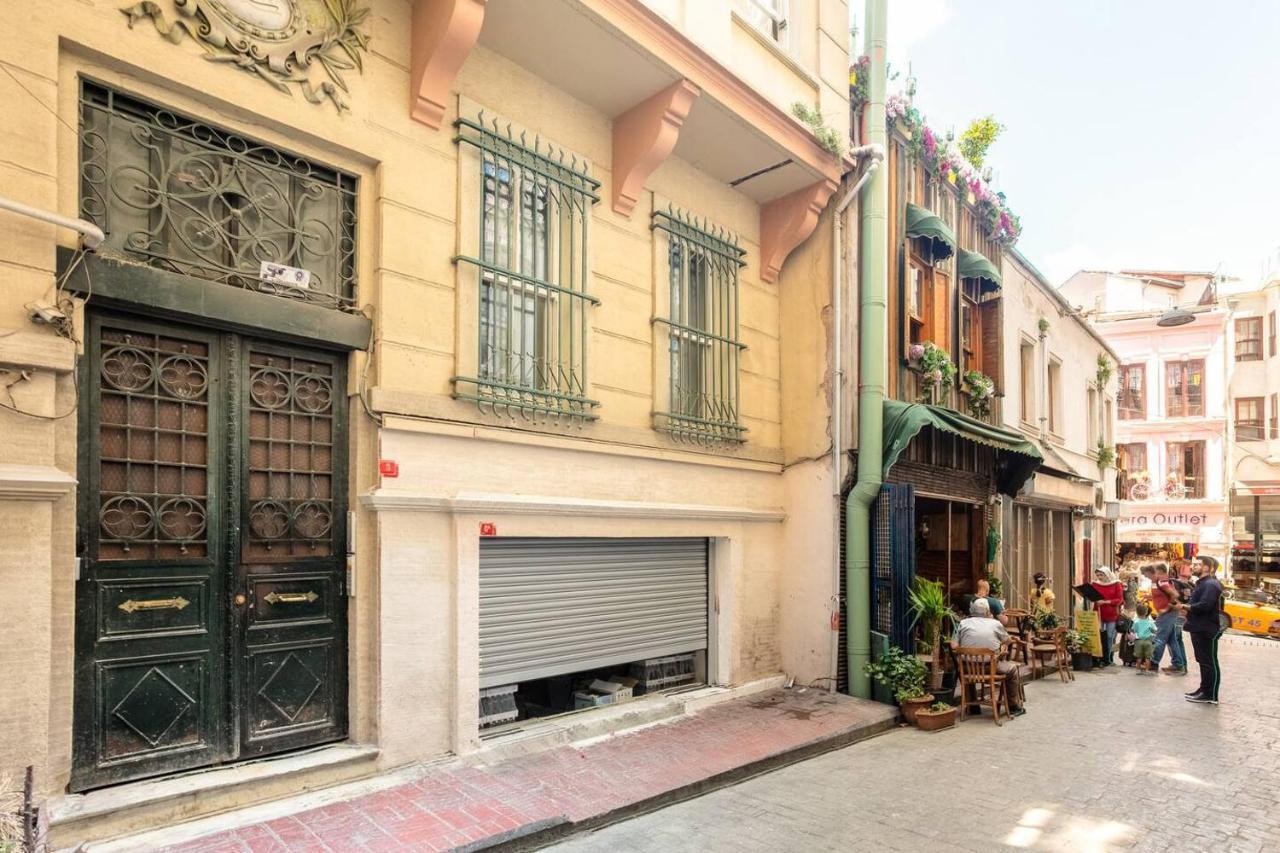 Apartment Cosy Roof Flat On 5th Floor With Bosphorus View *