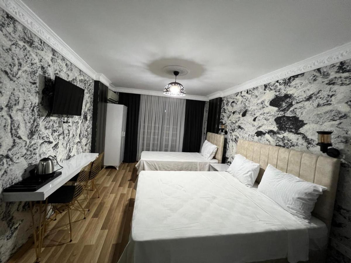 Star Hotel *