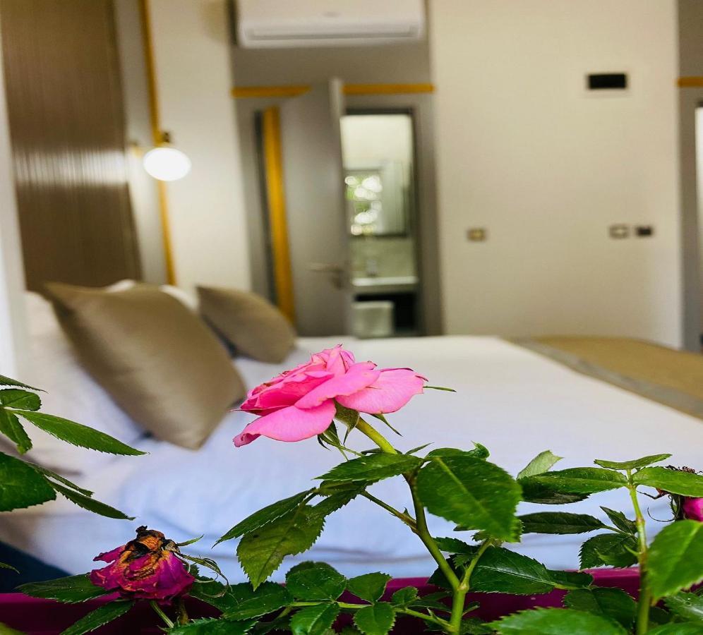 Otel Guldehan *