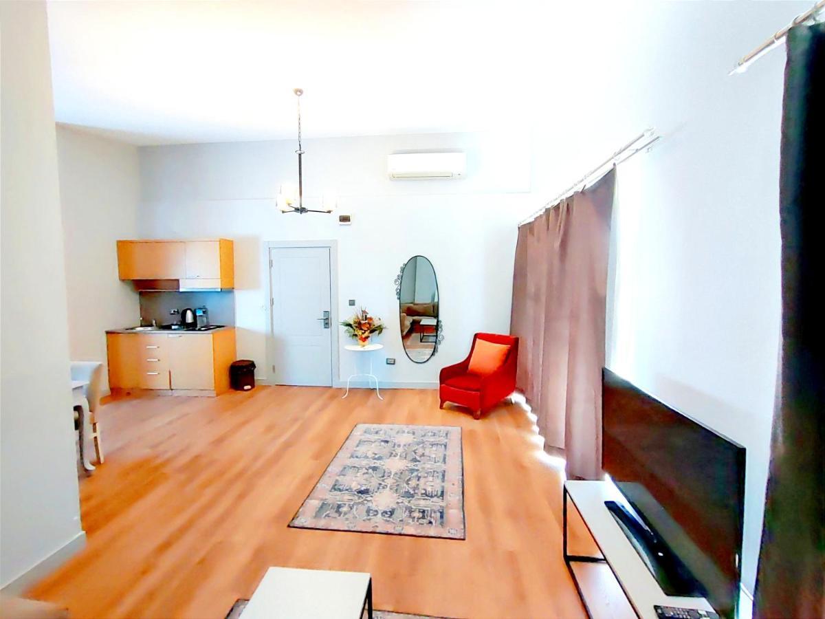 Aparthotel Galata World