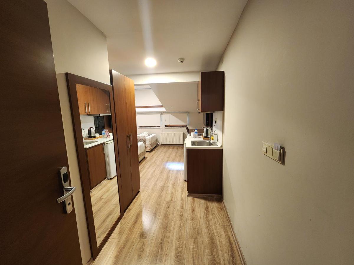 Hotel Wide Taksim 2*