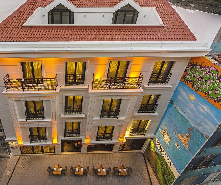 Barbera Hotel 3*