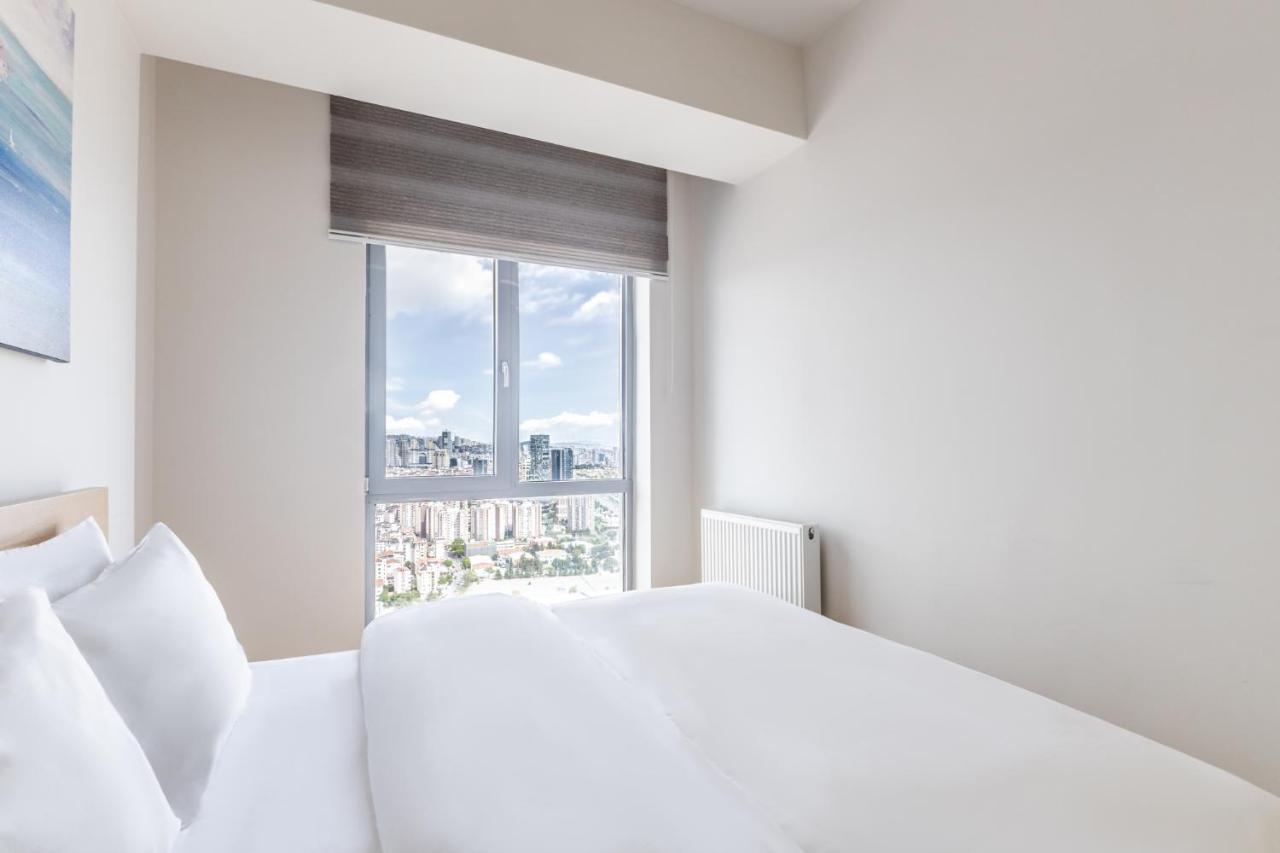 Sea View New Built Near Kartal Coast Apartment Istanbul
