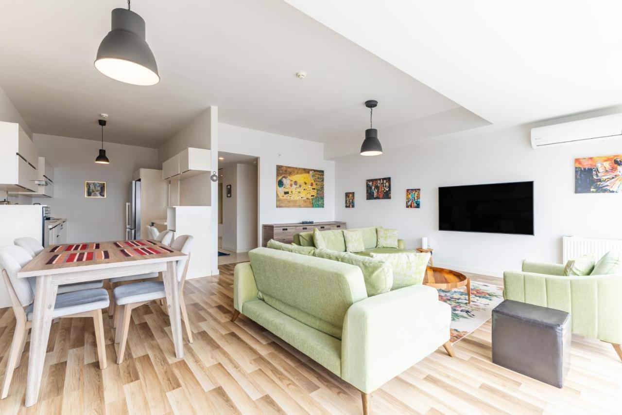 Sea View New Built Near Kartal Coast Apartment Istanbul