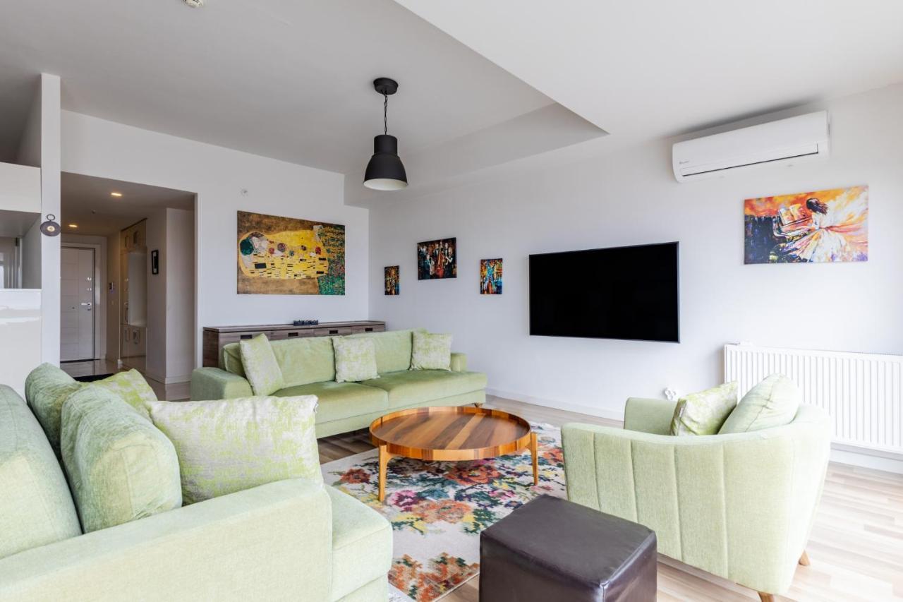 Sea View New Built Near Kartal Coast Apartment