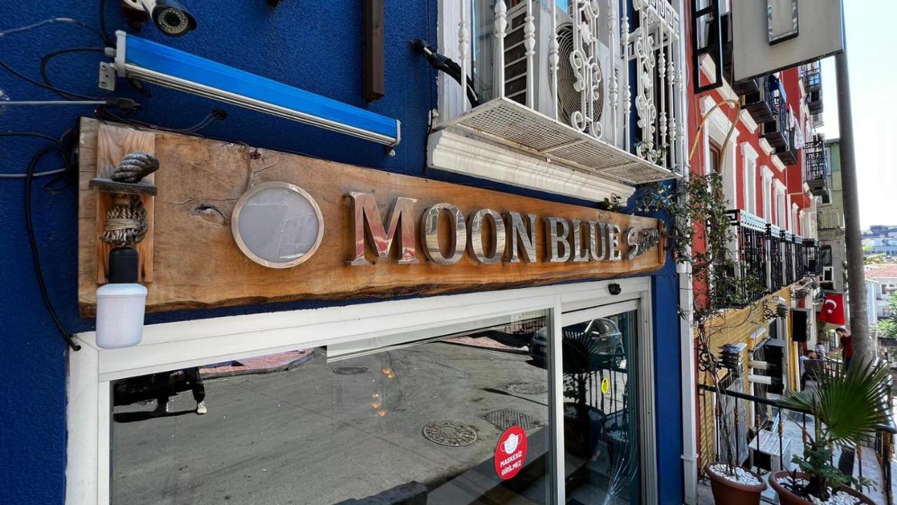 Moon Blue Aparthotel