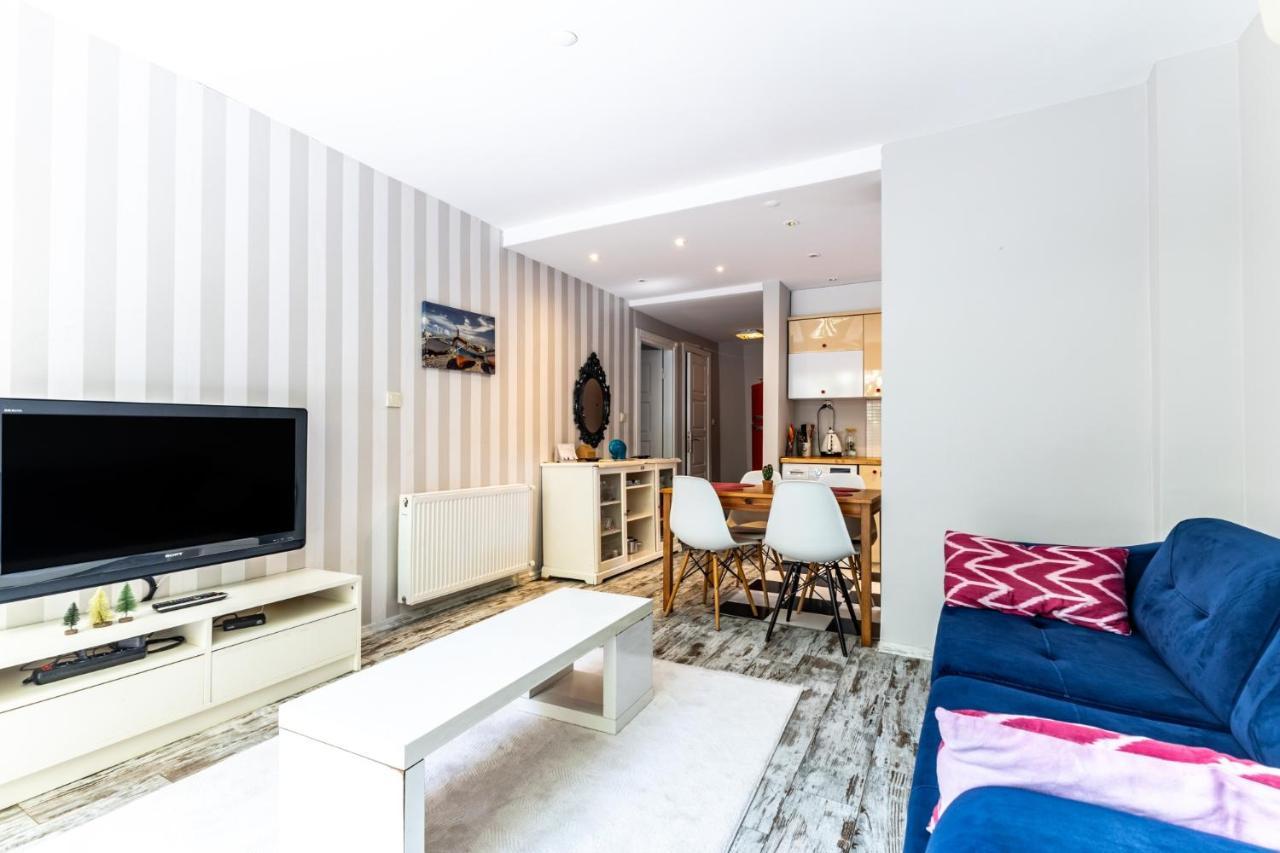 Flat W Garden 10 Min To Bull Statue In Kadikoy *
