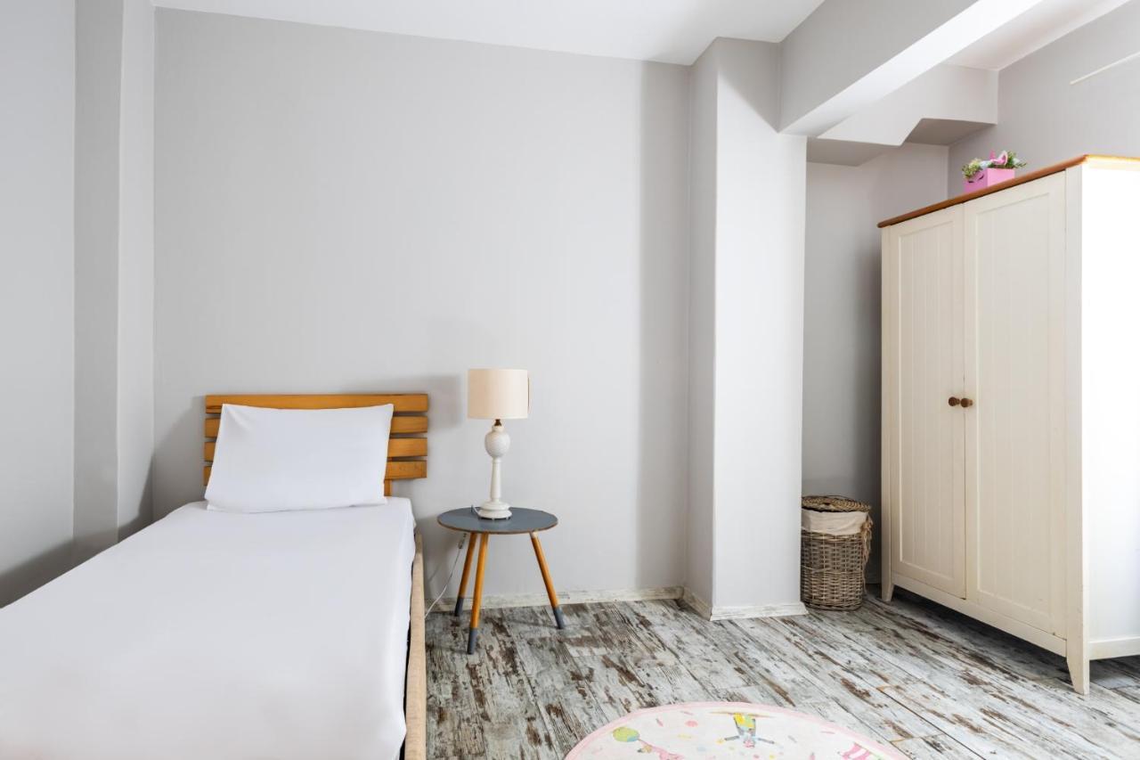 Apartment Flat W Garden 10 Min To Bull Statue In Kadikoy Istanbul