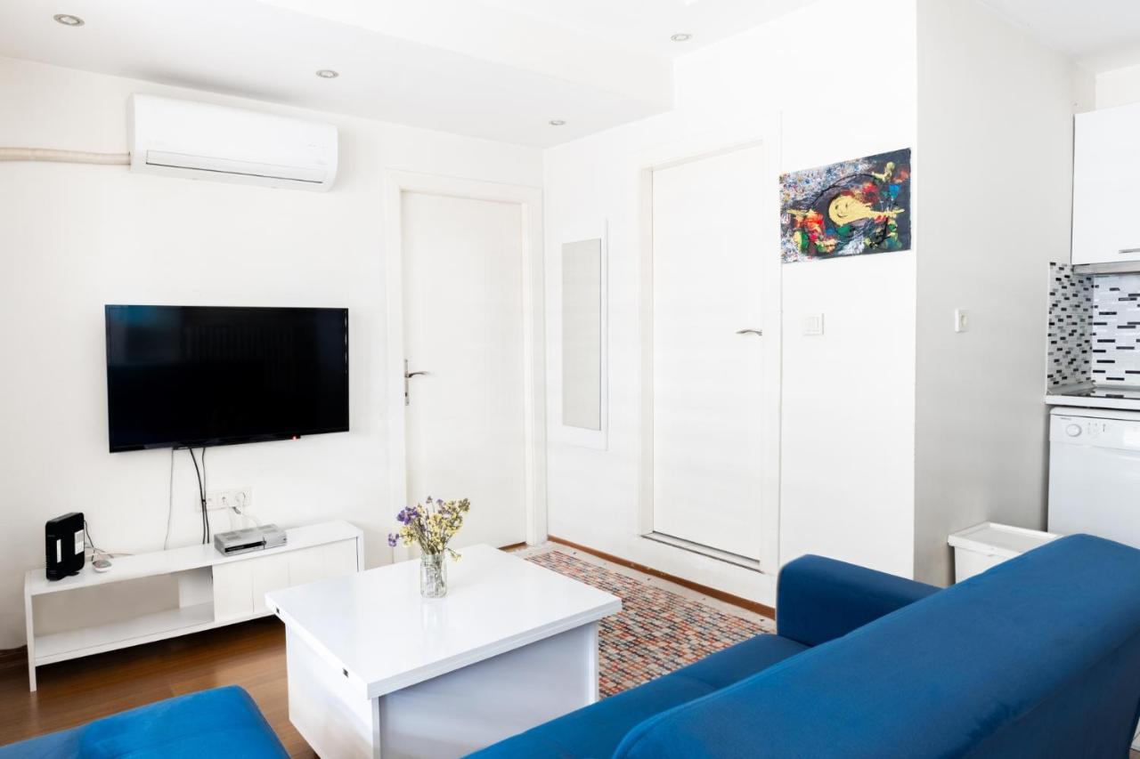 Convenient Flat 15 Min To Bagdat Avenue