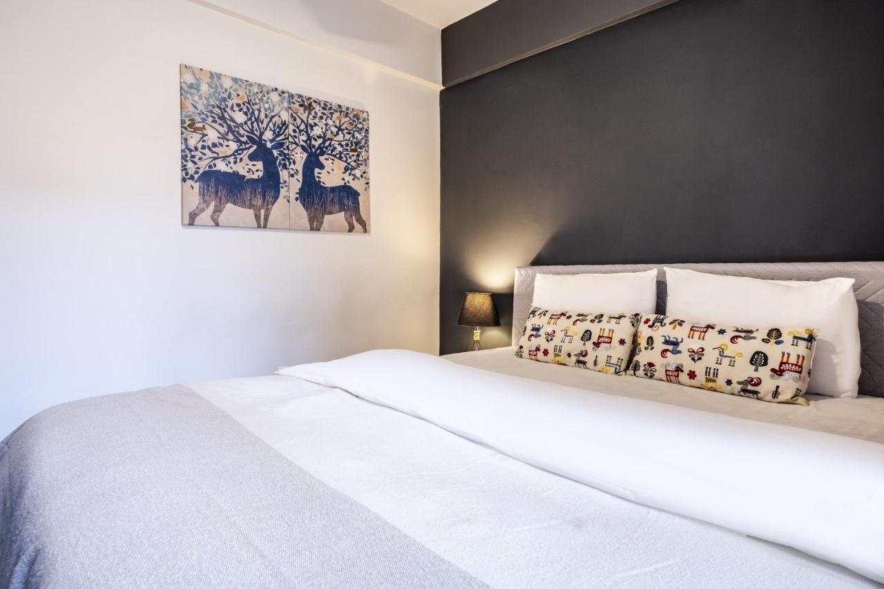 Chic Flat With Balcony In The Heart Of Beyoglu