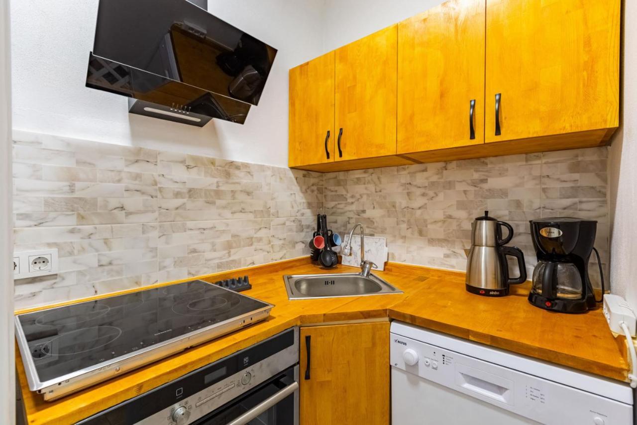 Apartment Distinguished *
